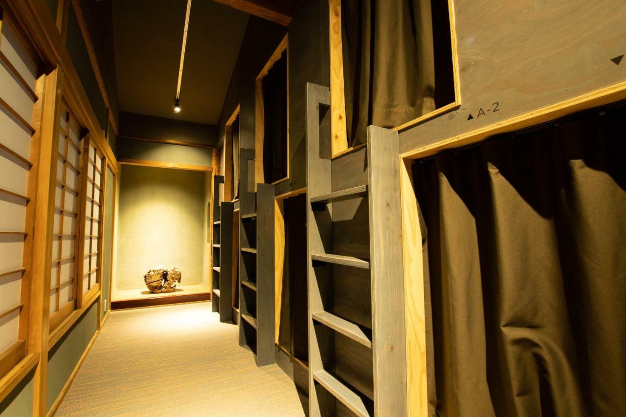 Sekai Hotel Nishikujyo 大阪市 エクステリア 写真